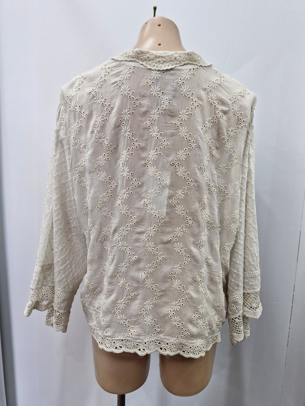 Angharad Kimono Roseann